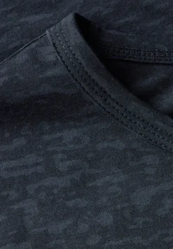 Ausbrenner-Shirt mit Wording universal blue
