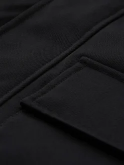 Übergangsjacke mit aufgesetzten Taschen black