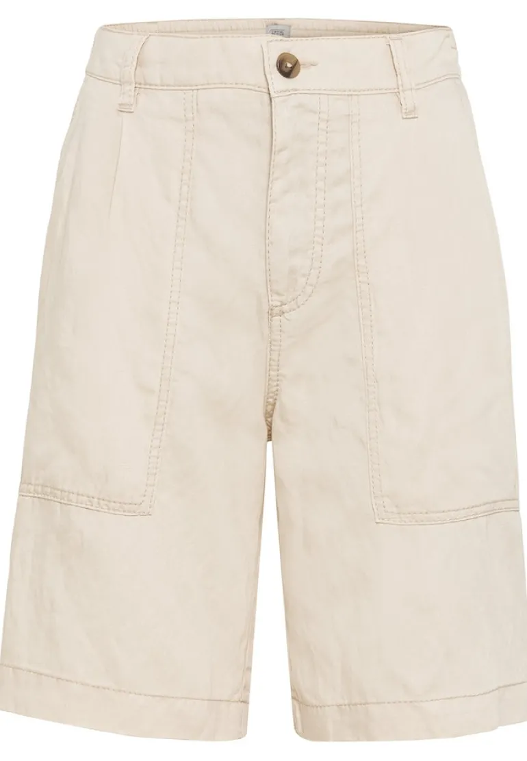 Bermuda bone white