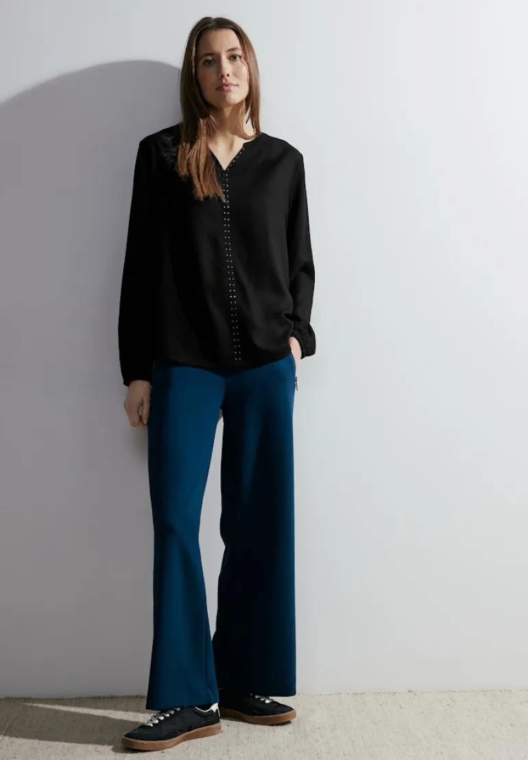 Bluse mit Dekosteinen black