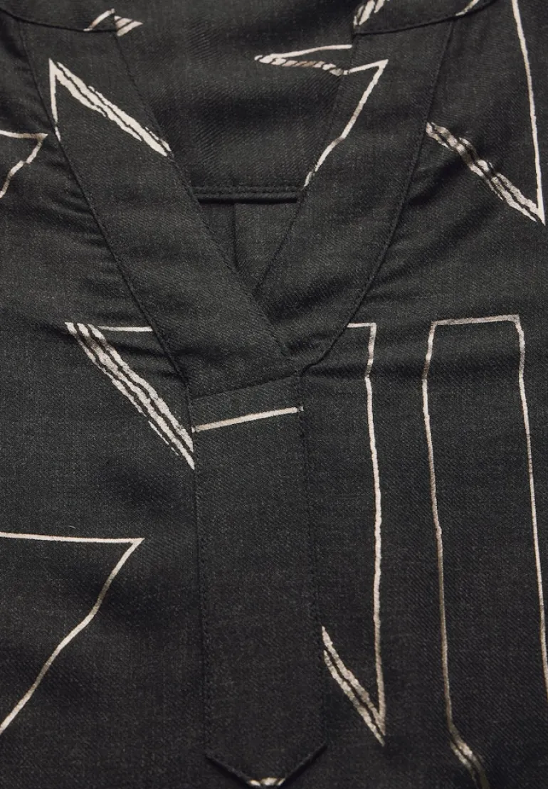 Bluse mit Folienprint black melange