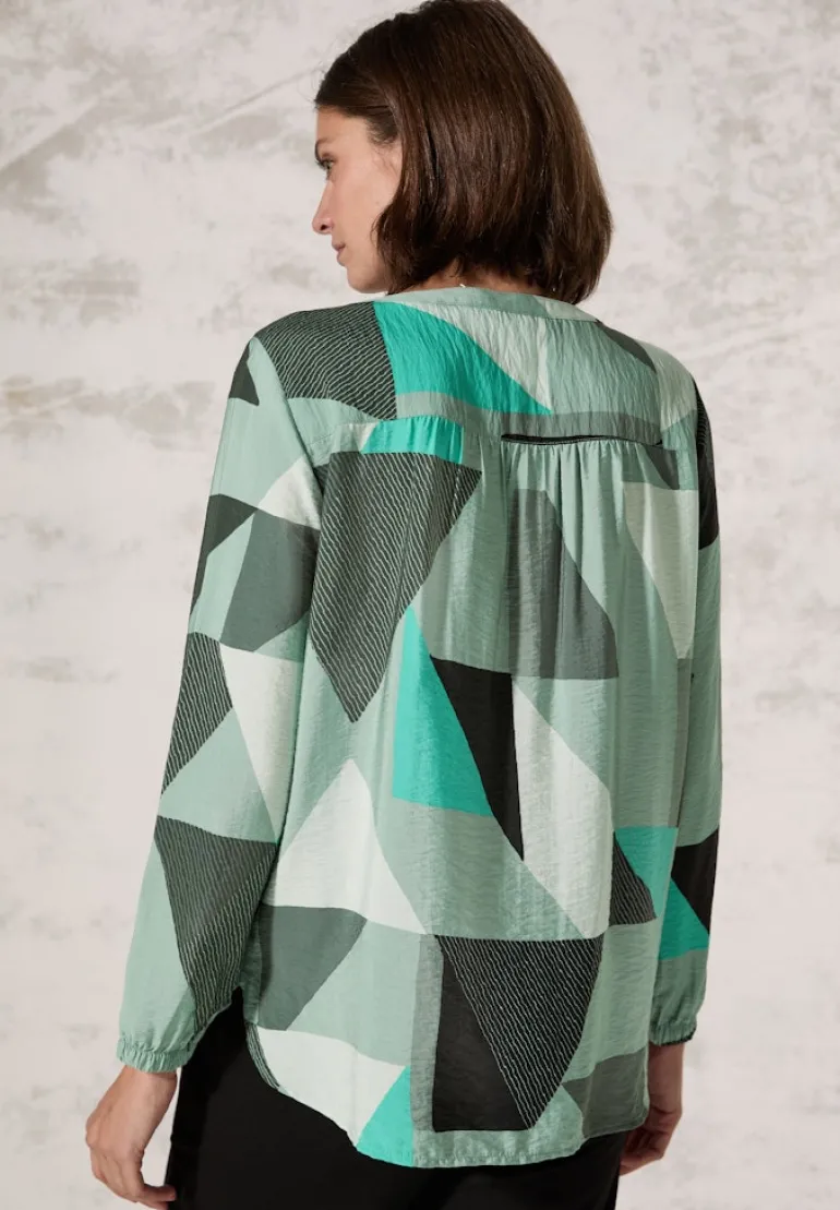 Bluse mit grafischem Muster glaced salvia green