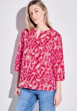 Bluse mit modernem Print pink sorbet