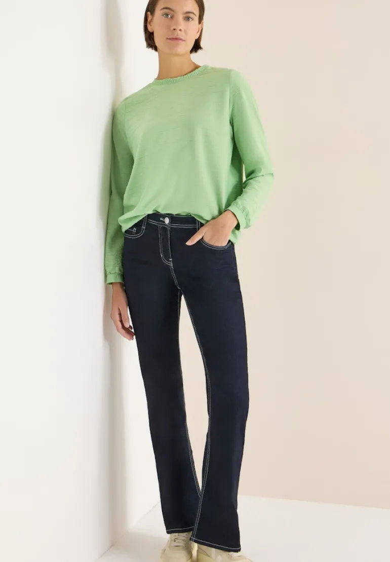 Bluse mit Smock-Ausschnitt bamboo green