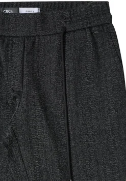 Casual Fit Hose black