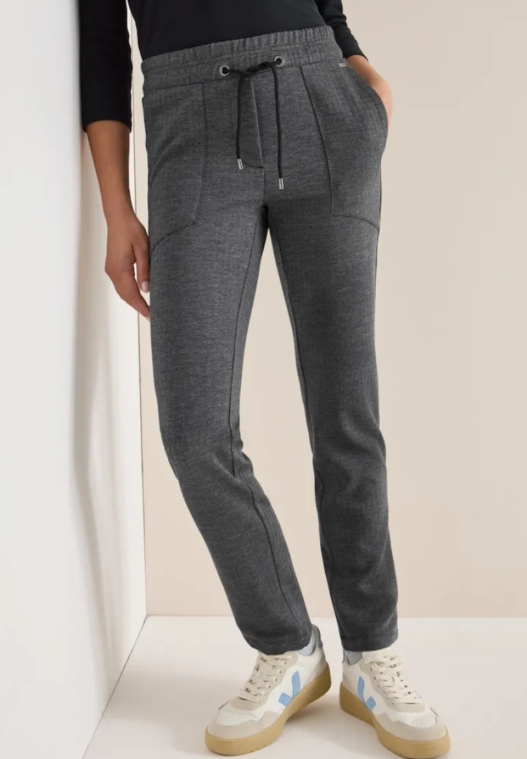 Casual Fit Hose black