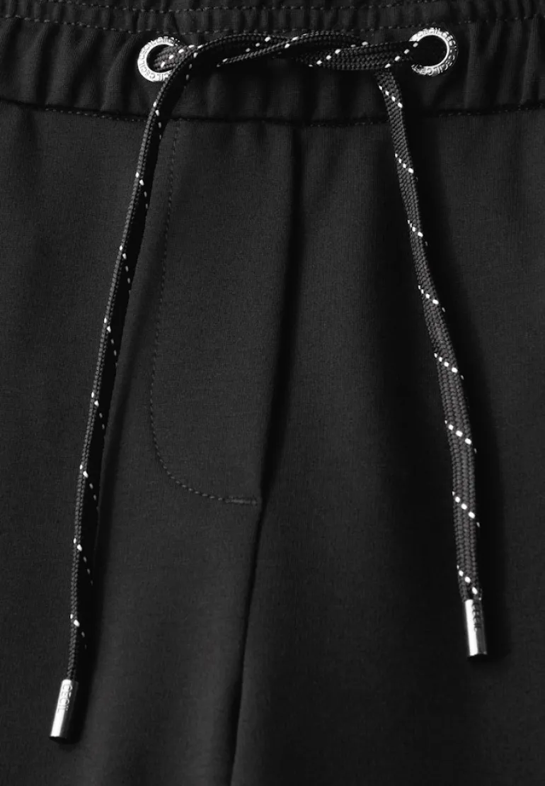 Casual Fit Hose black