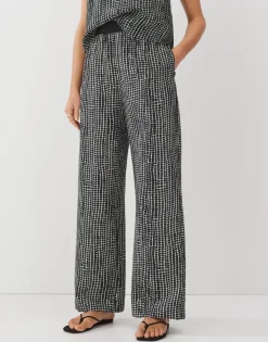 Cevil resort black