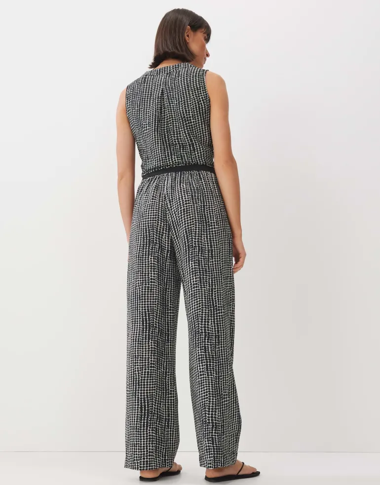 Cevil resort black