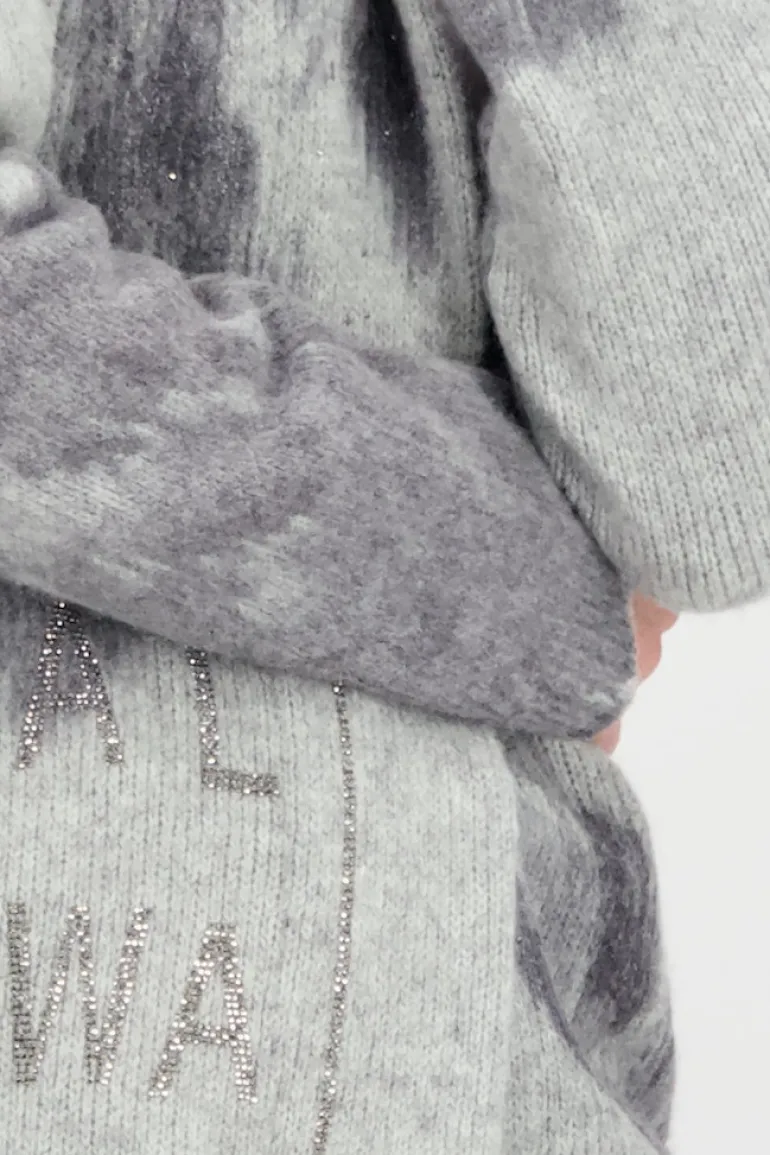 807577 cloud melange