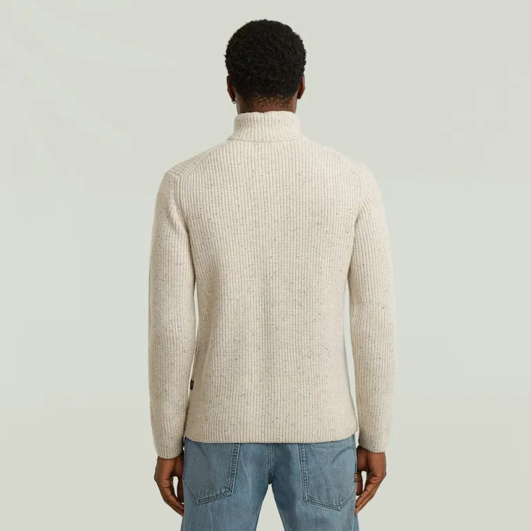 Double collar half zip knit whitebait
