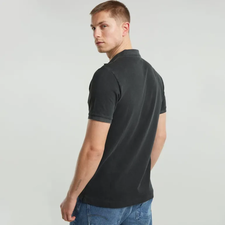 Dunda overdyed slim polo ss dk black gd