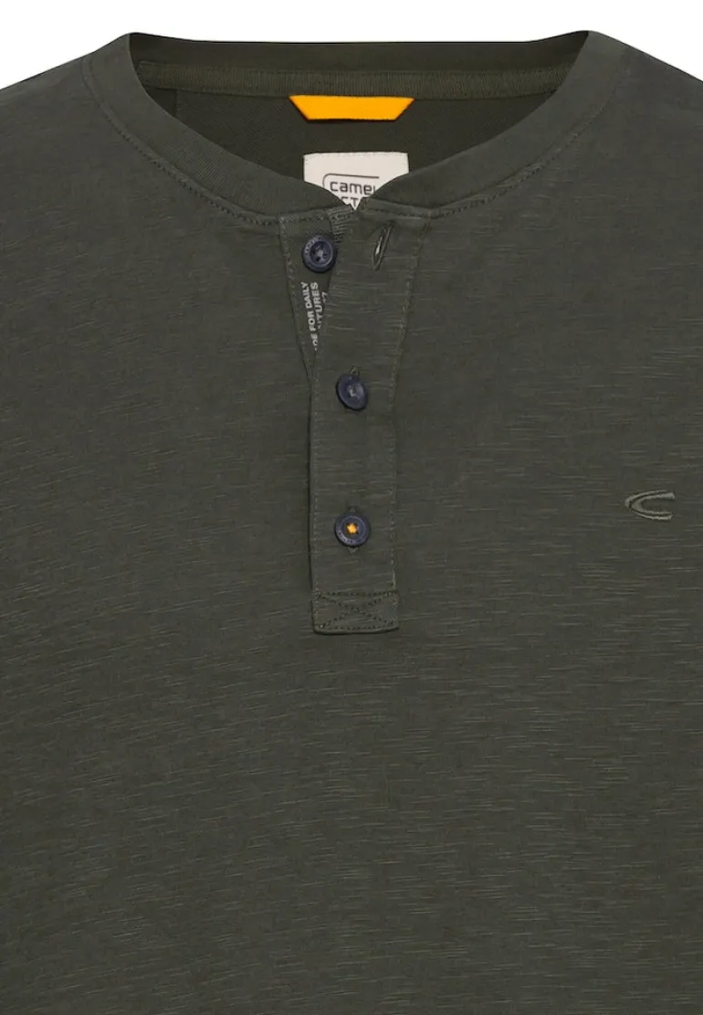 Henley T-Shirt aus reiner Baumwolle leaf green