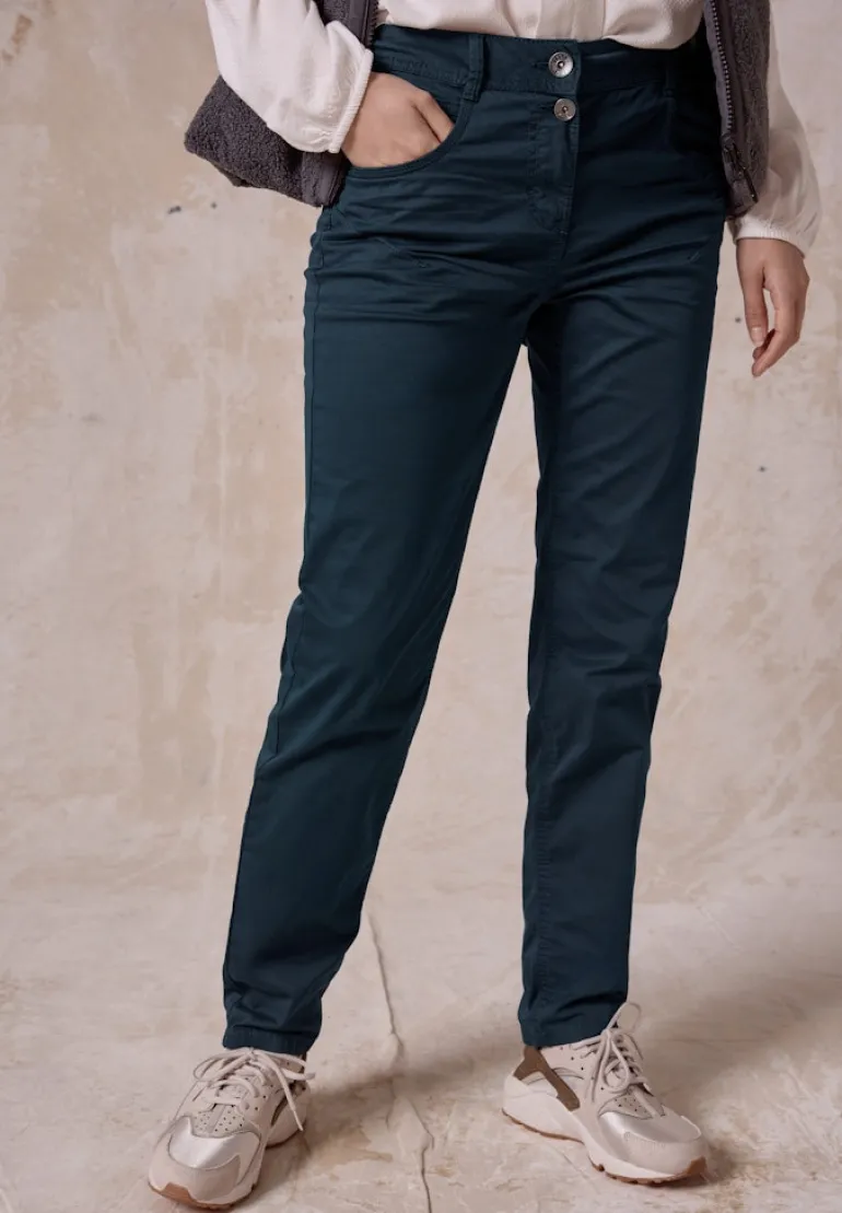Hose im Casual Fit oil blue