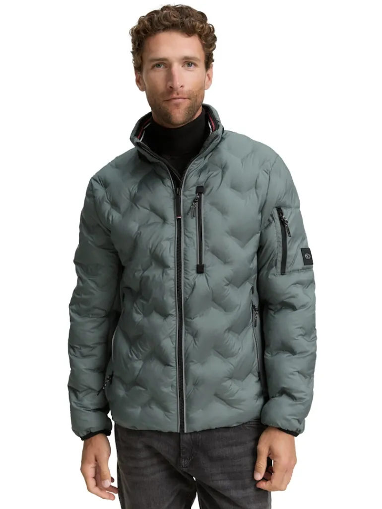 Hybrid Steppjacke mit verstaubarer Kapuze washed jasper green