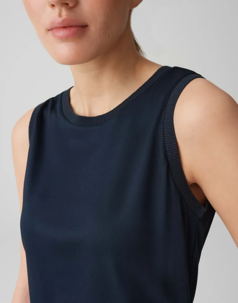 Inise coal blue