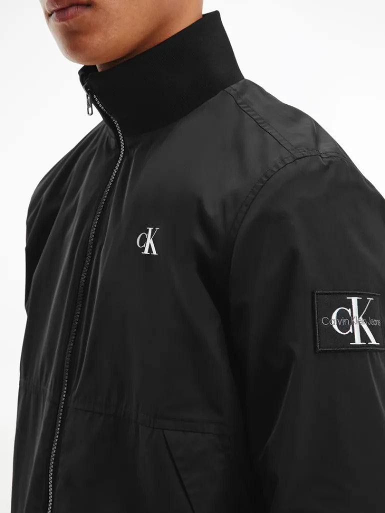 Jacke black