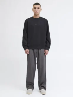 JCOPOINT SWEAT BADGE CREW NECK BF black