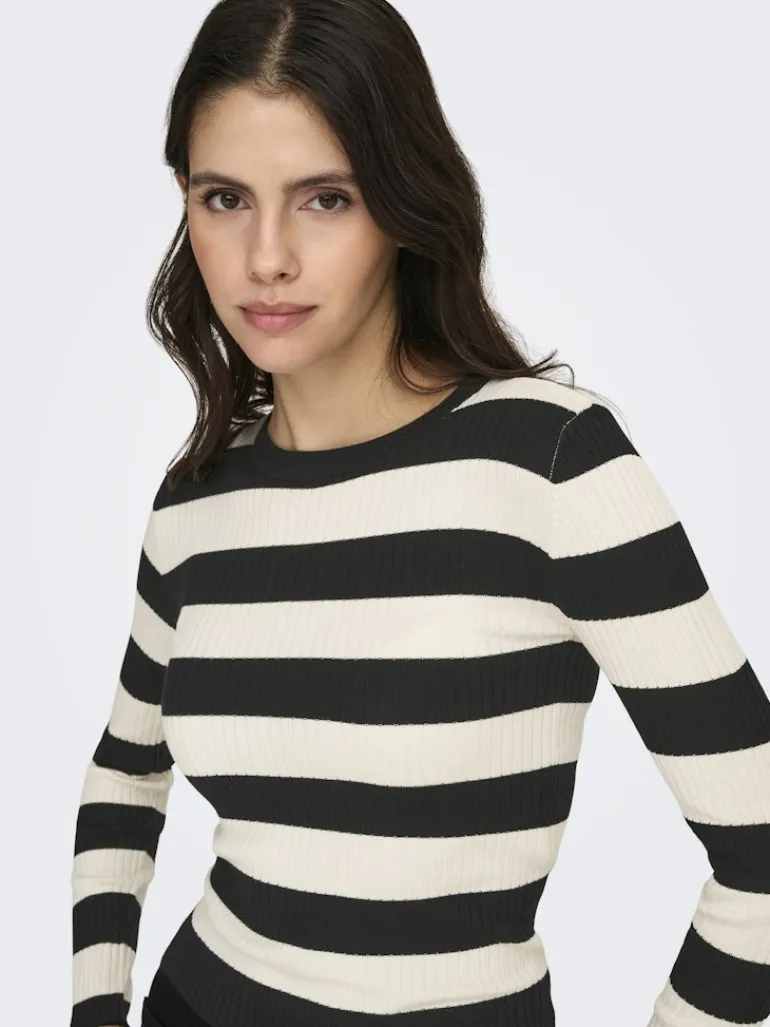 JDYPLUM L/S O-NECK PULLOVER KNT NOOS black