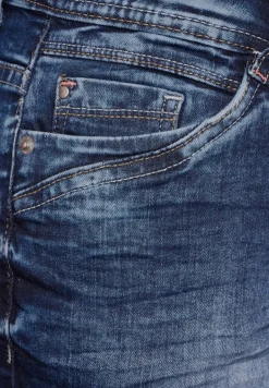 Jeans im Casual Fit mid blue wash