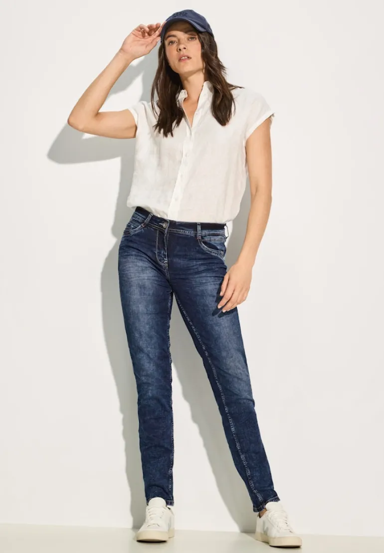 Jeans im Casual Fit mid blue wash