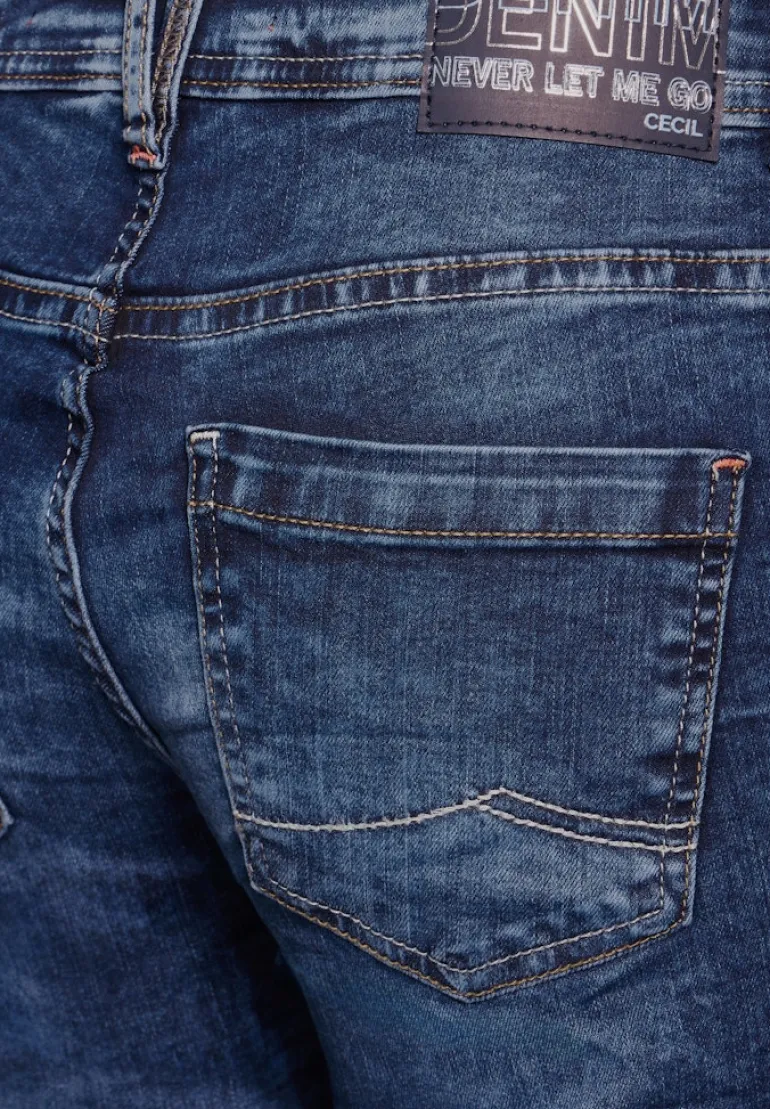 Jeans im Casual Fit mid blue wash