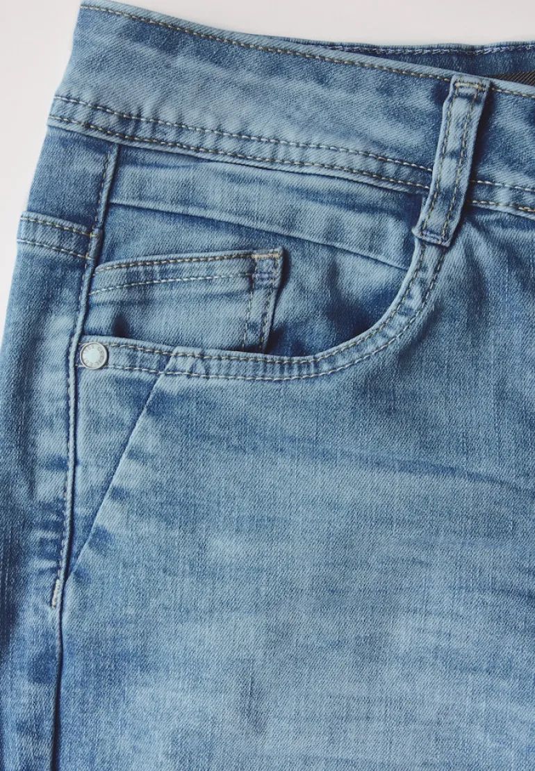 Jeans im Slim Fit authentic used wash