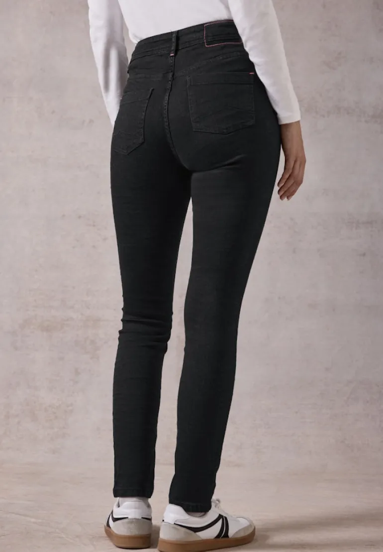 Jeans im Slim Fit black