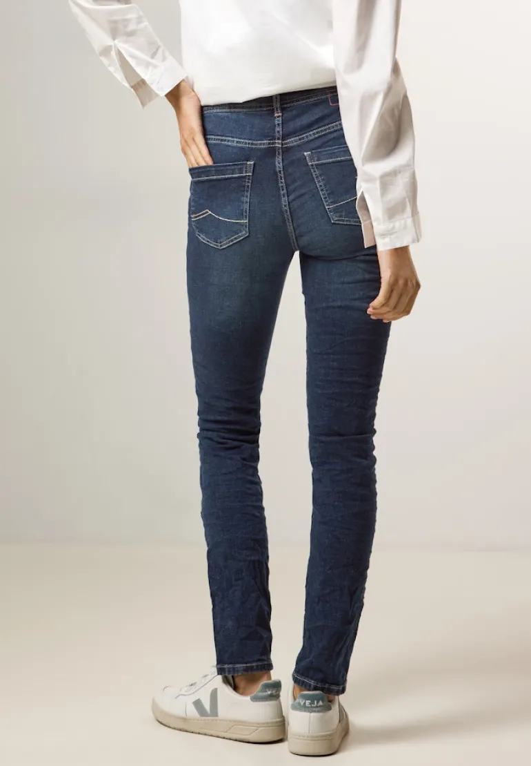 Jeans im Slim Fit mid blue wash
