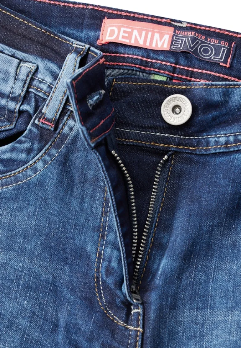 Jeans im Slim Fit mid blue wash