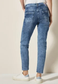 Jeans mit Turn-Up Detail mid blue wash