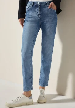 Jeans mit Turn-Up Detail mid blue wash