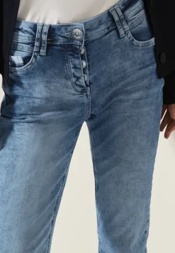 Jeans mit Turn-Up Detail mid blue wash