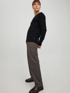 JJEBASIC KNIT V-NECK NOOS black