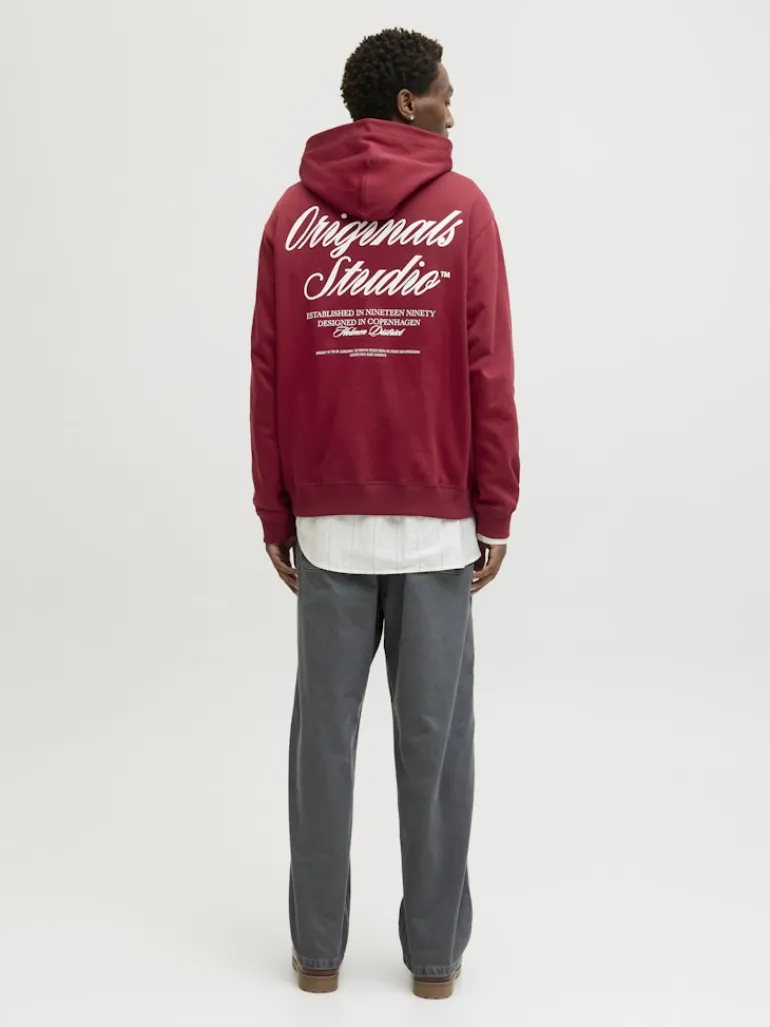 JORNORREBRO TYPO BACK SWEAT HOOD SN tibetan red