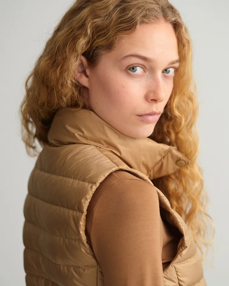 Leichte Daunenweste warm khaki