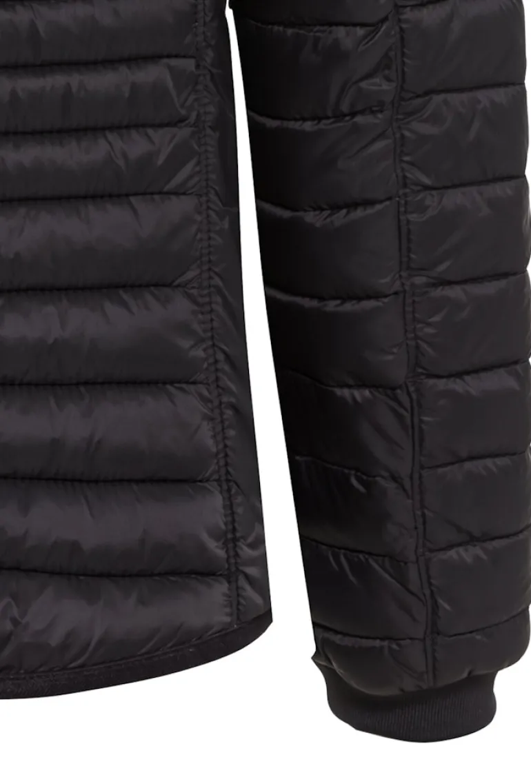 Leicht wattierte Steppjacke aus recyeltem Polyamid black