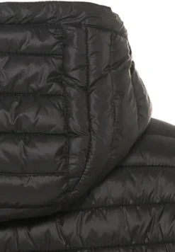 Leicht wattierte Steppjacke aus recyeltem Polyamid black