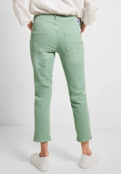 Loose Fit Hose in 7/8 fresh salvia green