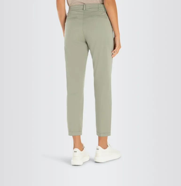 MAC JEANS - CHINO, Authentic stretch gabardine grün1