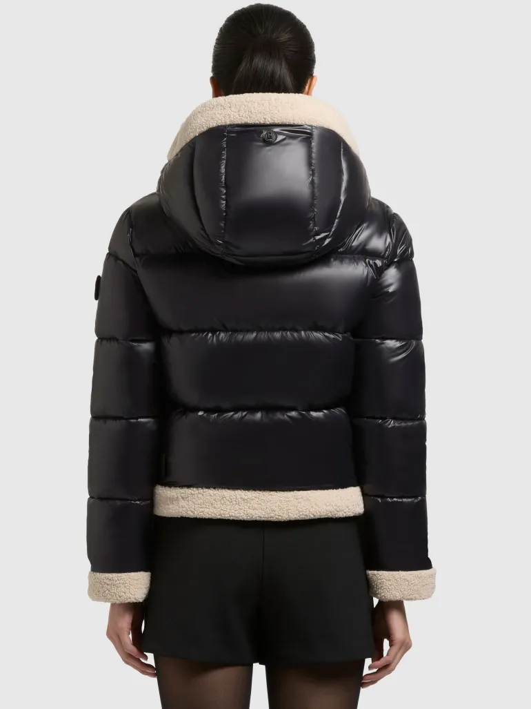 Nessie2 200 black