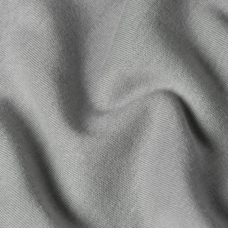 nifous r t ls wild dove