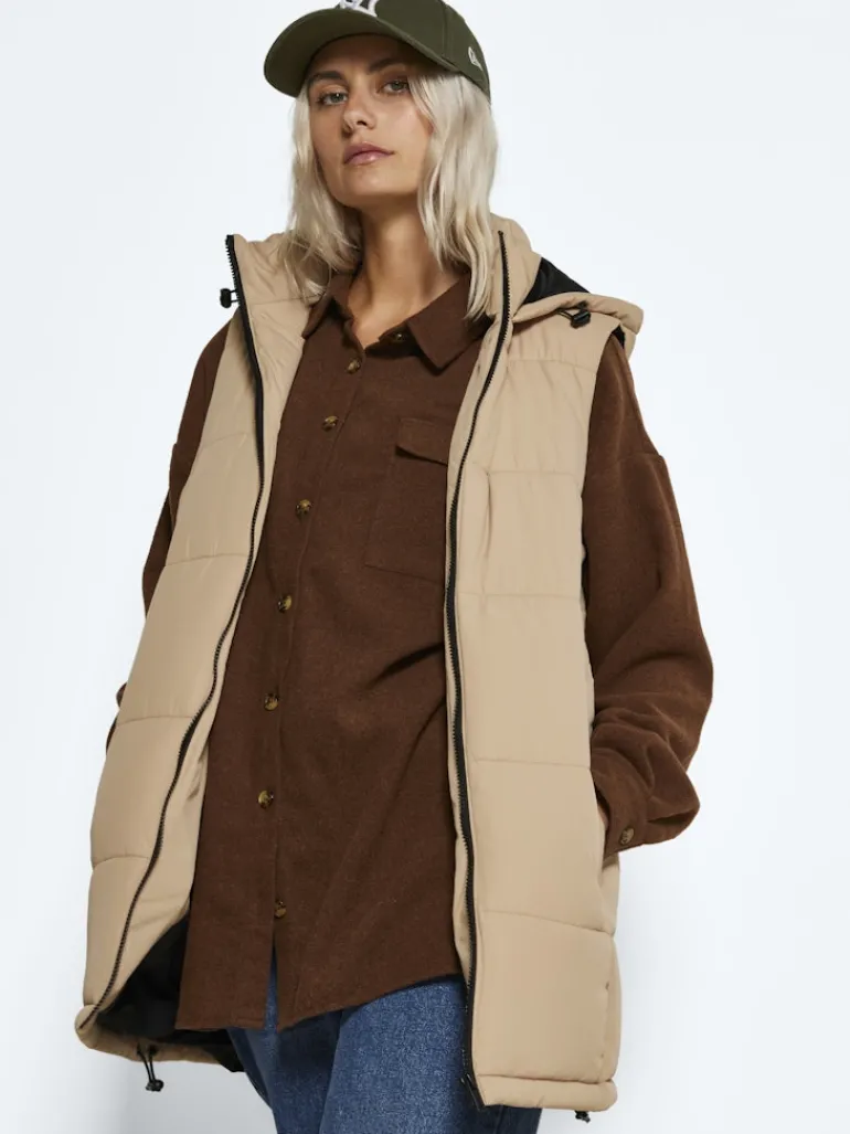 NMAURORA HOOD VEST NOOS hellbraun2
