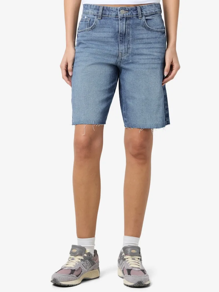 NMHOLLA NW LOOSE SHORTS AZ426MB NOOS medium blue denim