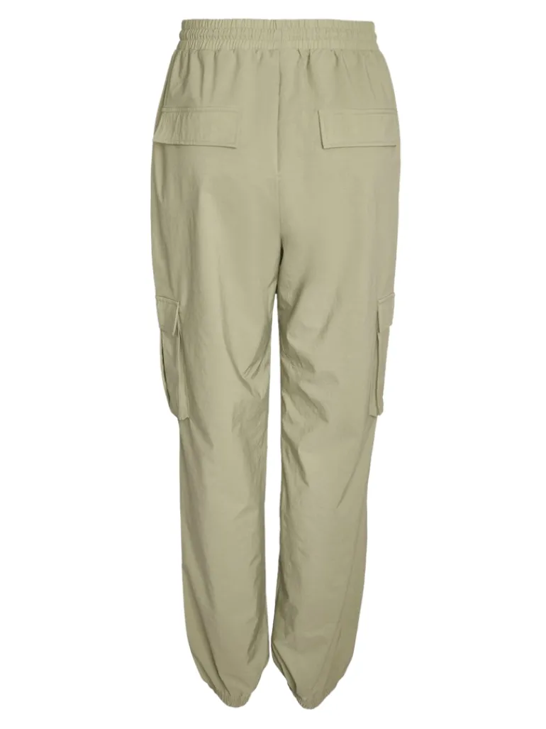 NMKIRBY HW CARGO PANTS WVN NOOS grün2