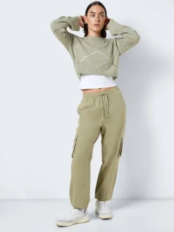 NMKIRBY HW CARGO PANTS WVN NOOS grün2