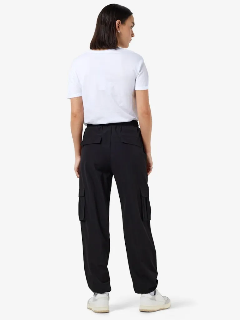 NMKIRBY HW CARGO PANTS WVN NOOS black