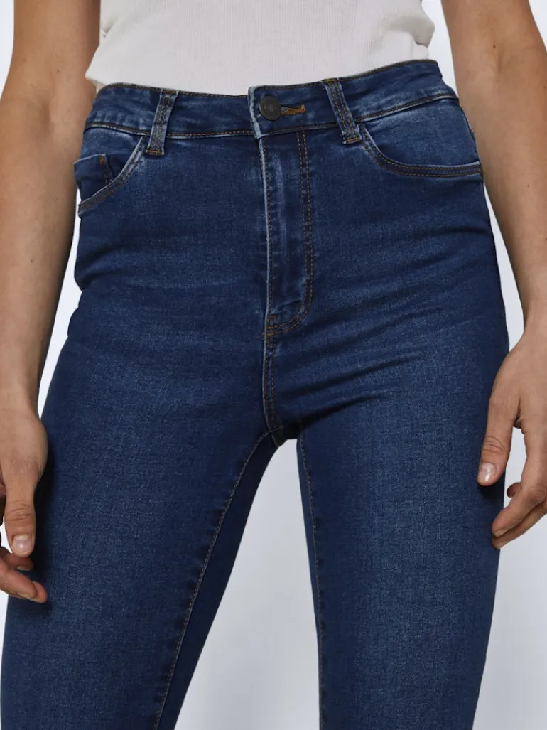 NMSALLIE HW FLARE JEAN VI021MB FWD NOOS medium blue denim