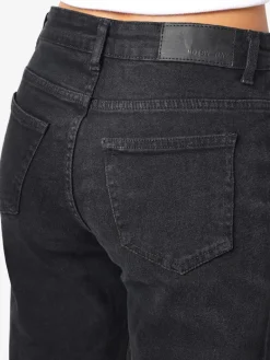 NMYOLANDA MW WIDE STR BLACK NOOS black denim