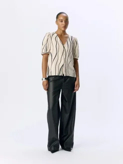 OBJJACIRA S/S V-NECK TOP NOOS sandshell
